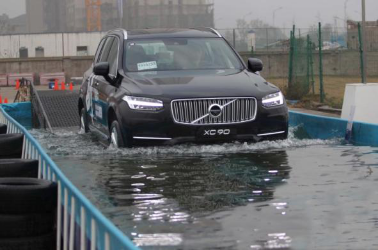 ʱܻSUV ֶȫXC90߼