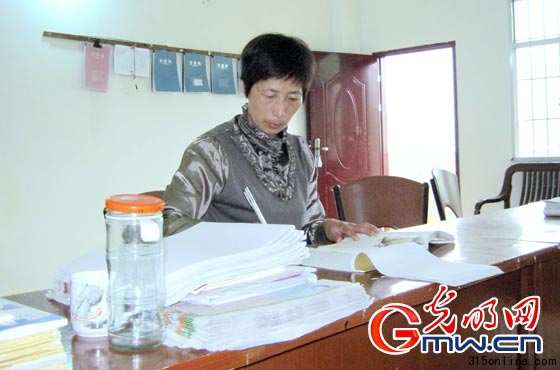 最美乡村教师庄巧真:三尺讲台给她战胜癌症力量